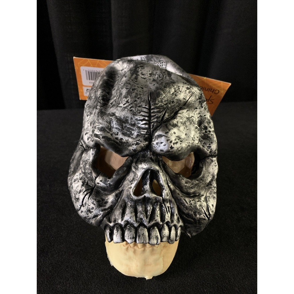 SPOOKY VILLAGE ADULT CHINLESS CRAZIES METALLIC SKULL CREEPY HALLOWEEN MASK NWT